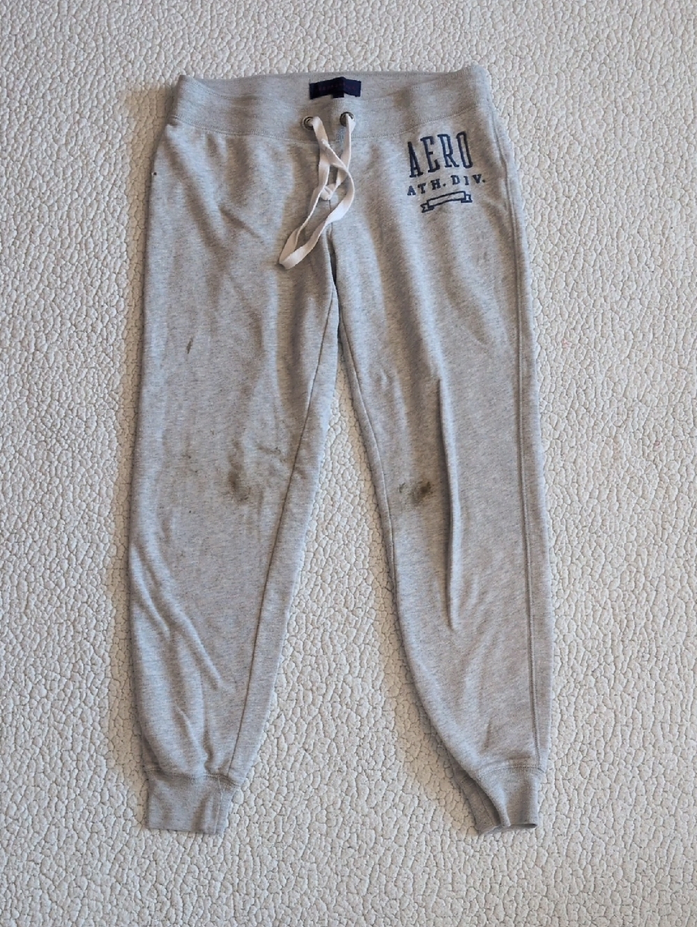 Aeropostale Grunge Distressed Destroyed Cropped Joggers Sweatpants Loungwear
